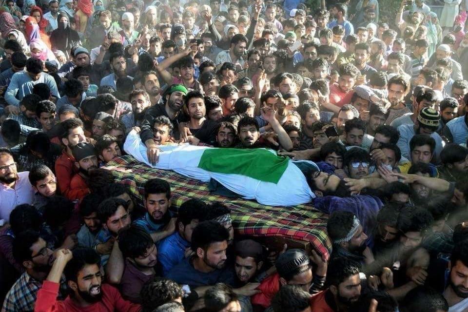 Hizb Commander Sameer Tiger, associate laid to rest amid pro-freedom slogans