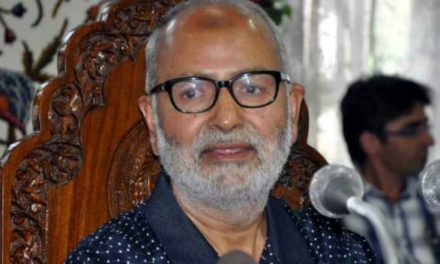 Naeem Akhar sends legal notice to Abid Ansari for issuing malicious statements