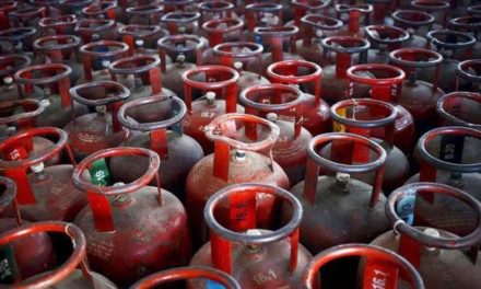 Subsidised cooking gas price cut by Rs 5.91; non-subsidised rate reduced by Rs 120.50