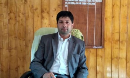 State Award for SDM Kangan for best electoral practices.﻿