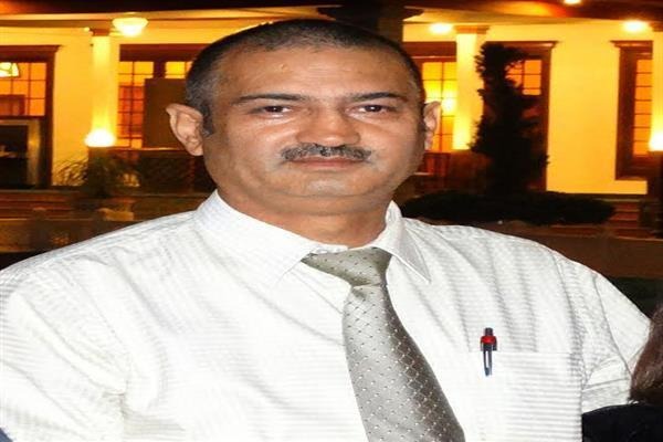 Principal SKIMS Bemina gets state award