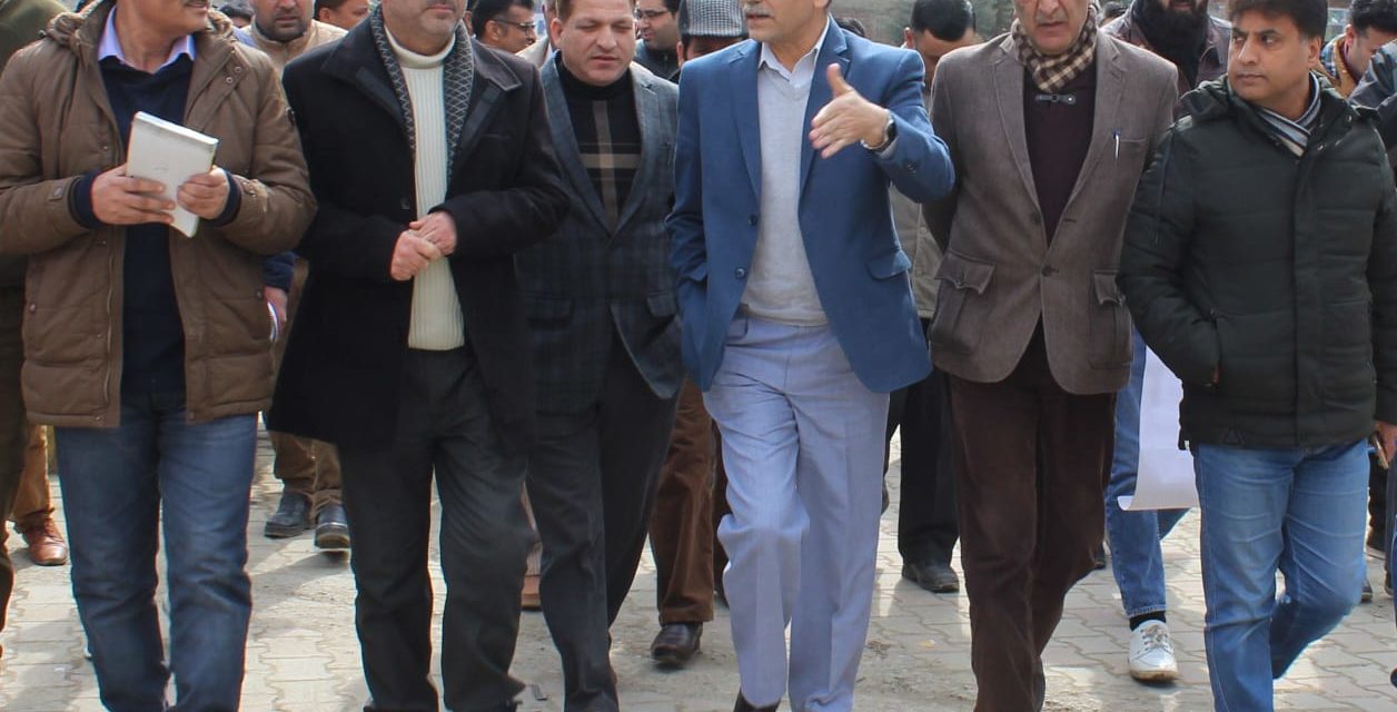 DDC Ganderbal inspects progress on Pandach-Beehama road widening