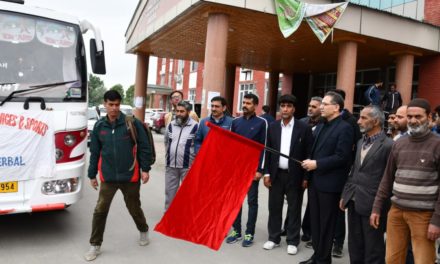 DC Ganderbal Flags off students for participation in Inter-District road race