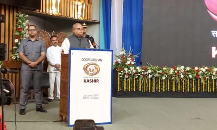 Temperatures Have Fallen A Lot In Kashmir, Hurriyat Is Now Ready To Talk: Governor