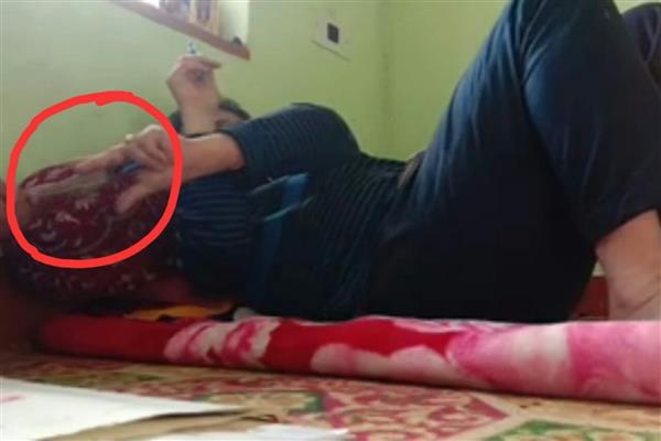 Executive Officer MC Anantnag caught on video taking bribe, attached by Div Com