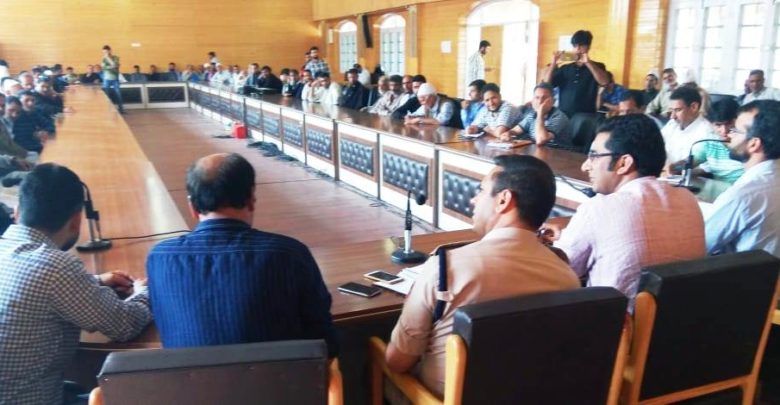 Bandipora administration to maintain growth chart of every child.