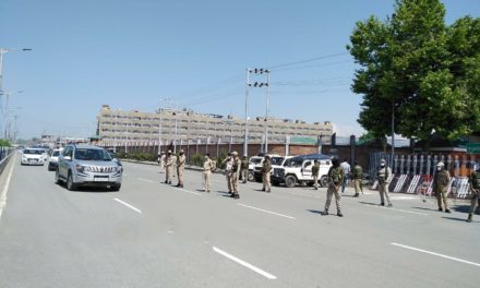 Amid lockdown, civil secretariat re-opens in Kashmir