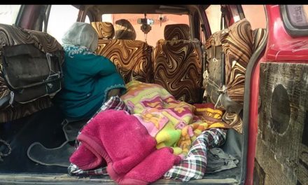 Shopian family emerges in Srinagar along with dead body, alleges man was killed by goons