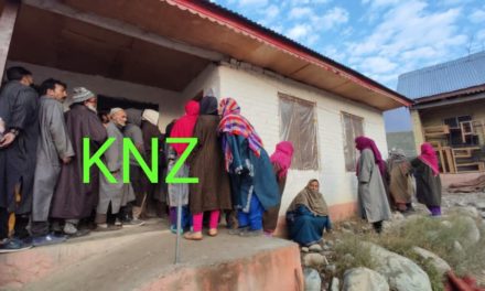 36 polling parties dispatched for 7th Phase of DDC, Panchayat Bye-Elections in GANDERBAL;42 Candidates in fray