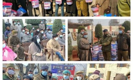 Ganderbal Police Distributes COVID-19 Kits Among Bpl Families