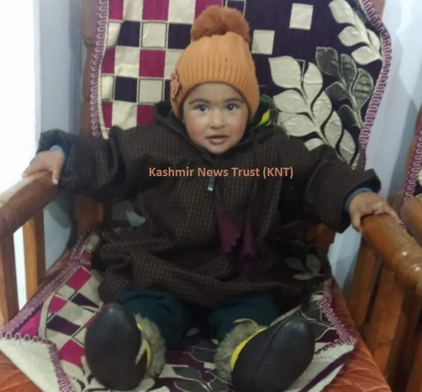 Budgam toddler dies after swallowing coin shaped electronic cell; kin allege govt hospitals refused admission