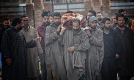 32-year-old woman commits suicide in Bandipora, “Victim’s family stage protest accuses her in-laws of dowry harassment