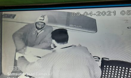 Ganderbal Police Seeks help of general public to identify the suspected culprits involved in burglary at Kangan market.