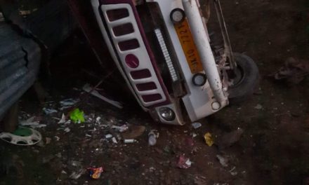 Several passengers injured as Tempo turns turtle in Kangan Ganderbal