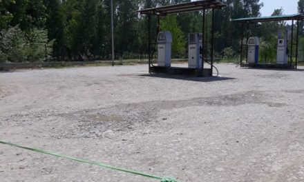 Bandipora: Authorities seal petrol storage unit as owner allegedly resorts to retail sale