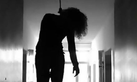 Girl tries to end her life in budgam, hospitalised.