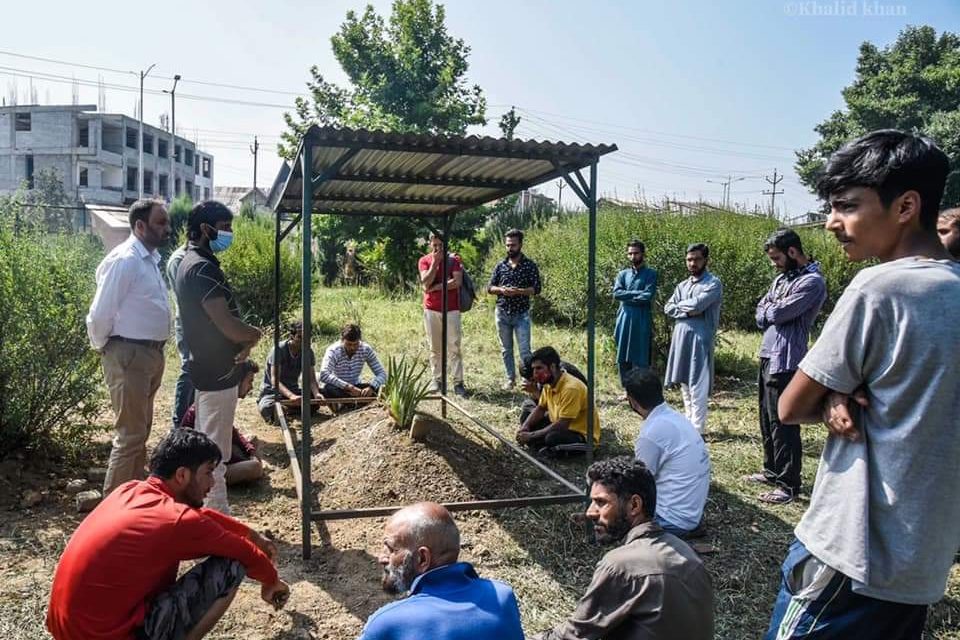 Senior Separatist Leader Geelani laid to rest in Hyderpora Local Graveyard