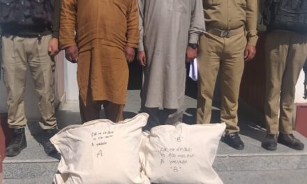 Police arrests 02 notorious drug peddlers in Kulgam;Contraband substance recovered