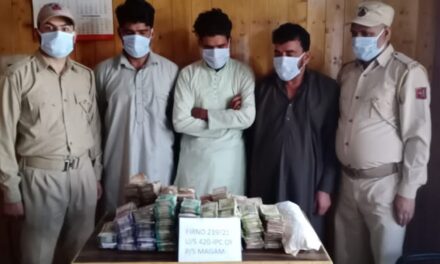 3 Persons Held For Selling “Trath Gola” To Ganderbal Man At Rs 4 Lakh