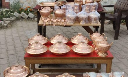 Burglary of Golden Ornaments at Kangan Ganderbal solved, accused arrested