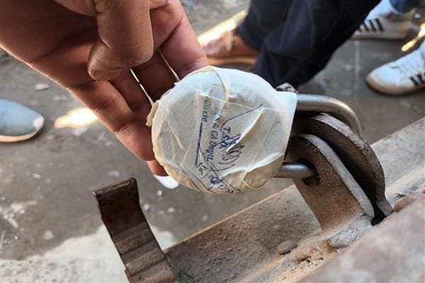 Gas agency sealed in Boniyar for alleged misuse of Ujwala Yojna scheme