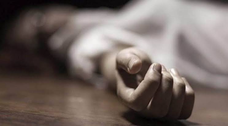 Girl attempts suicide in Ganderbal