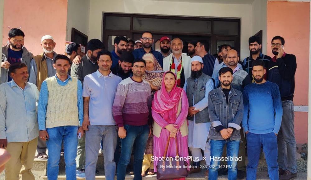 Naib Tehsildar Abdul Hameed accorded farewell