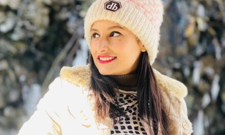 Meet Faizul Manzoor, first Kashmiri vlogger girl of Kashmir