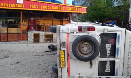 4 injured in Ganderbal road mishap