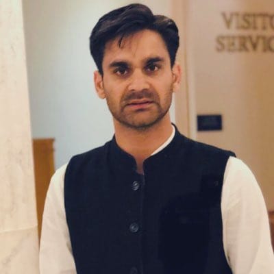 High Court grants bail to Waheed Parra