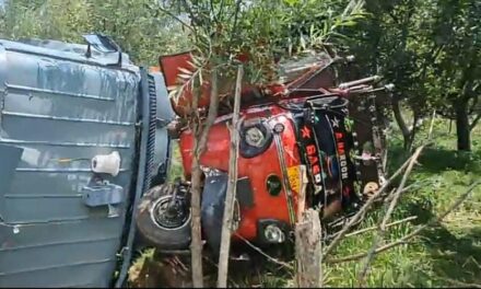 8 CRPF men, civilian injured in Kulgam accident