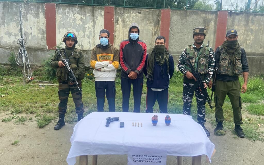 3 Al-Badr OGWs held in Handwara: Police