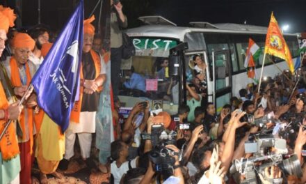 LG Sinha flags off first batch of Amarnath Yatris from Jammu Base Camp