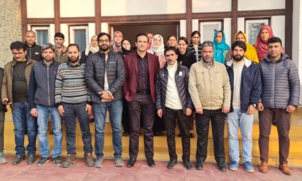 ICDS Department Ganderbal accords warm farewell to outgoing District Programme Officer