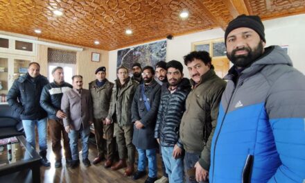 SSP Kulgam convenes meeting with media personnel