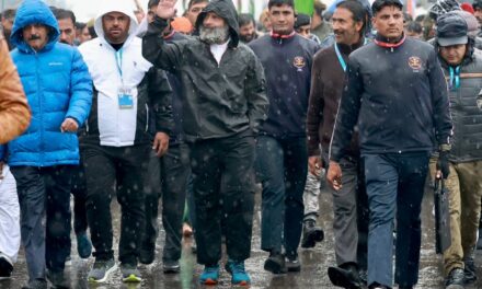 Rahul Gandhi resumes Yatra from Kathua wearing Jacket, ends T-shirt debate