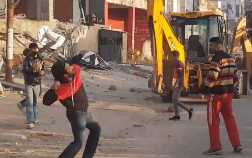 5 arrested, 4 detained in connection with stone pelting during anti-encroachment drive in Jammu