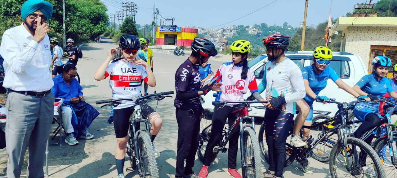Ganderbal Girl Secures First Position in U-17 UT-level Cycling C’ship