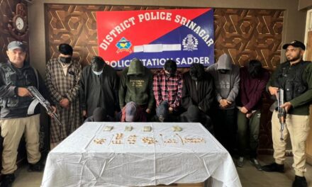 11 thieves of inter-district burglary gang arrested:- Police