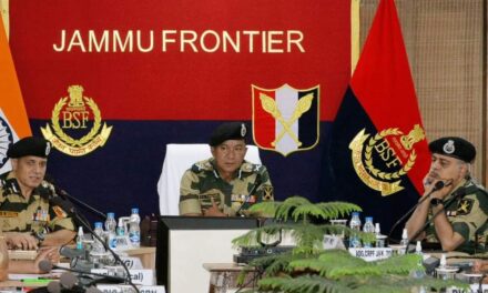 DG BSF reviews security scenario of Intl Border : Jammu