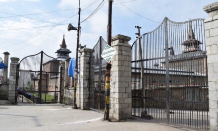 Timing Clash : No Eid Prayers Held At Historic Jamia Masjid Of Kashmir