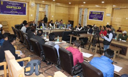 PIB Srinagar organizes Media Workshop ‘Vartalap’ at Bandipora