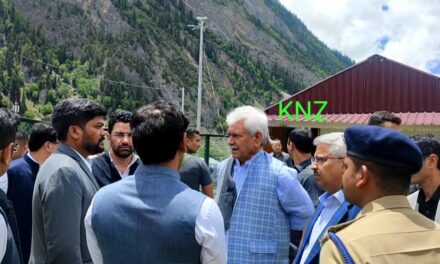 Lt Governor visits Baltal;Reviews status of preparedness of Shri Amarnath Ji annual pilgrimage through Baltal route
