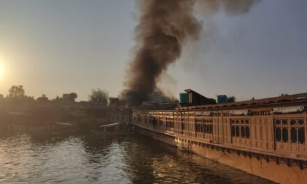 Fire breakouts in houseboat in Dal Lake