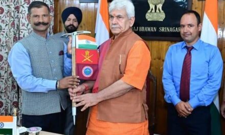 LG attends flag-in ceremony of JIM&WS Pahalgam’s Mountain Expedition-NUN-KUN