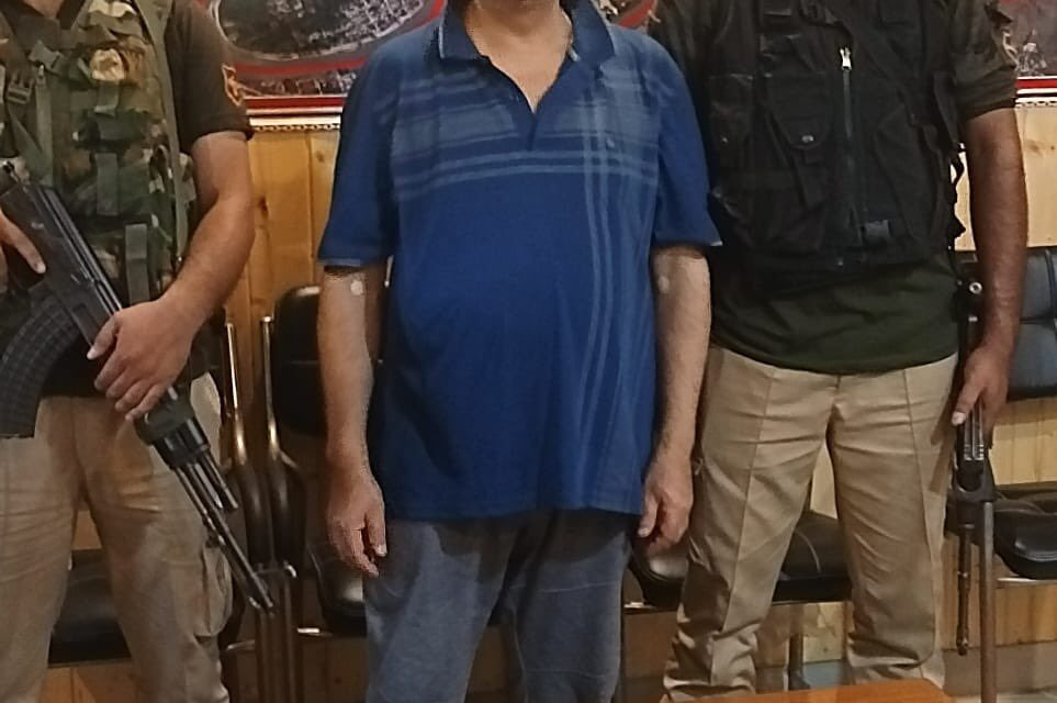 Man Arrested for Making Murder Attempt on Son in Srinagar Locality