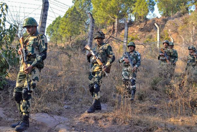 Smart Fences Set Up Along LoC To Thwart Infiltration Attempts