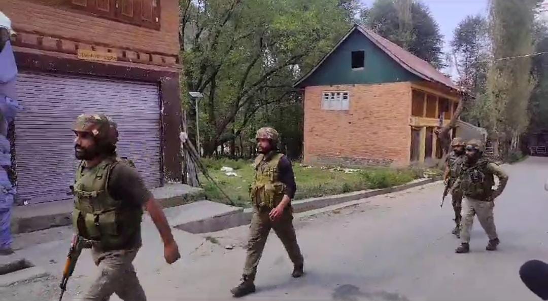 Two LeT Militants Including Local Uzair Khan Involved In Killing of Army Officers, DySP: Police