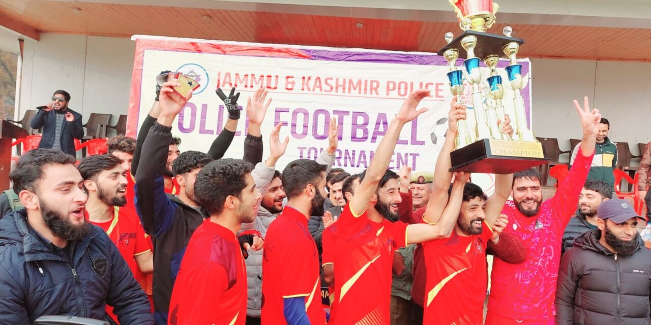 Ganderbal Police football tournament concludes,Shallabugh Football Community win tournament