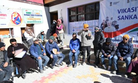 Viksit Bharat Sankalp Yatra camp held at Panchayat Halqa Stongday in Zanskar Block